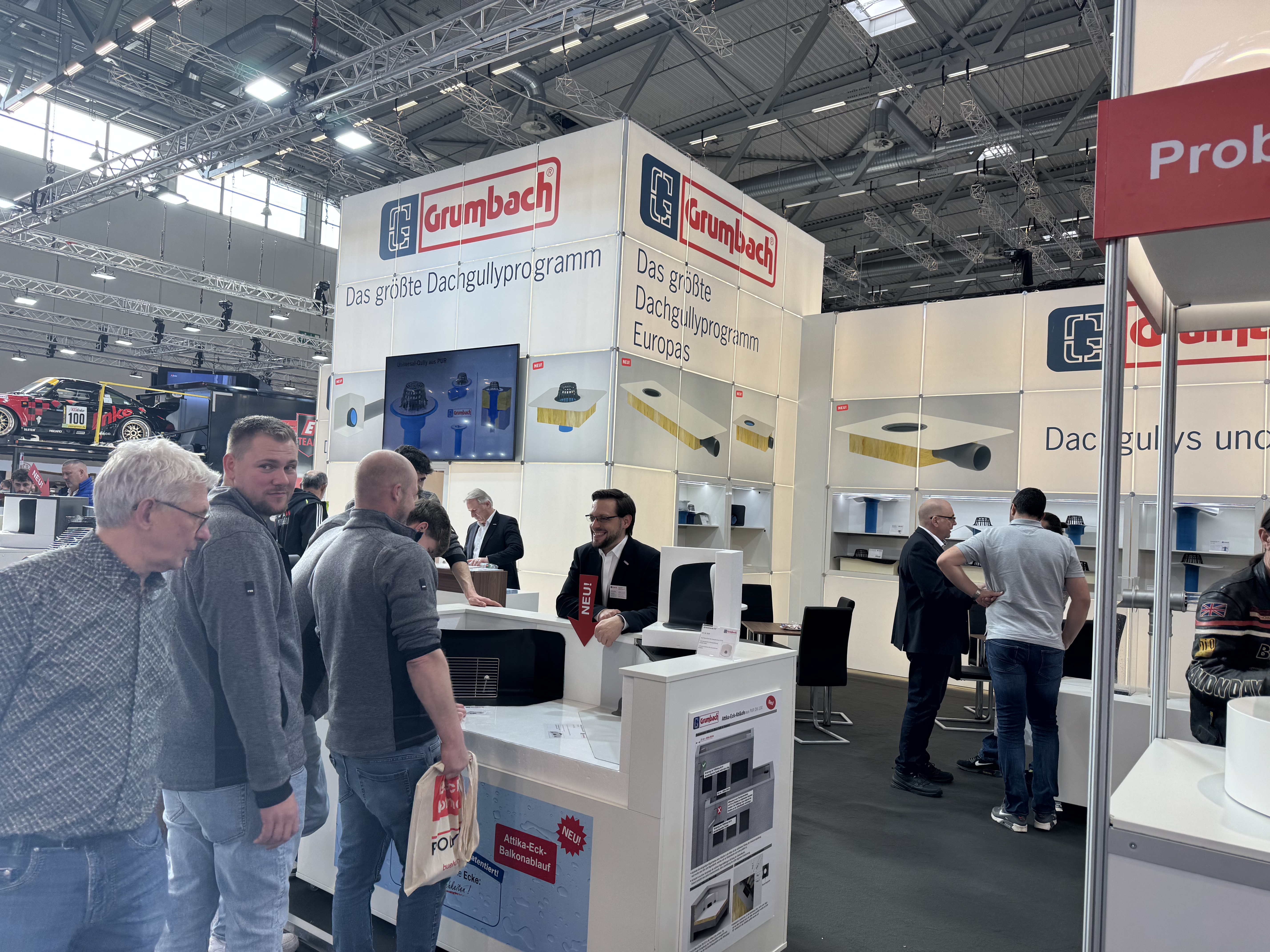 Выставочная площадка Дах+Хольц1